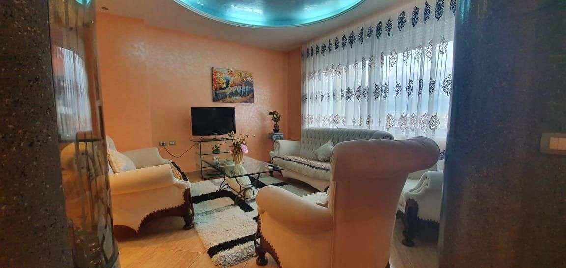 Jepet Apartamet 1+1 me qera tek rruga e kosov